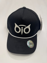 Load image into Gallery viewer, OIO Caps SnapBack