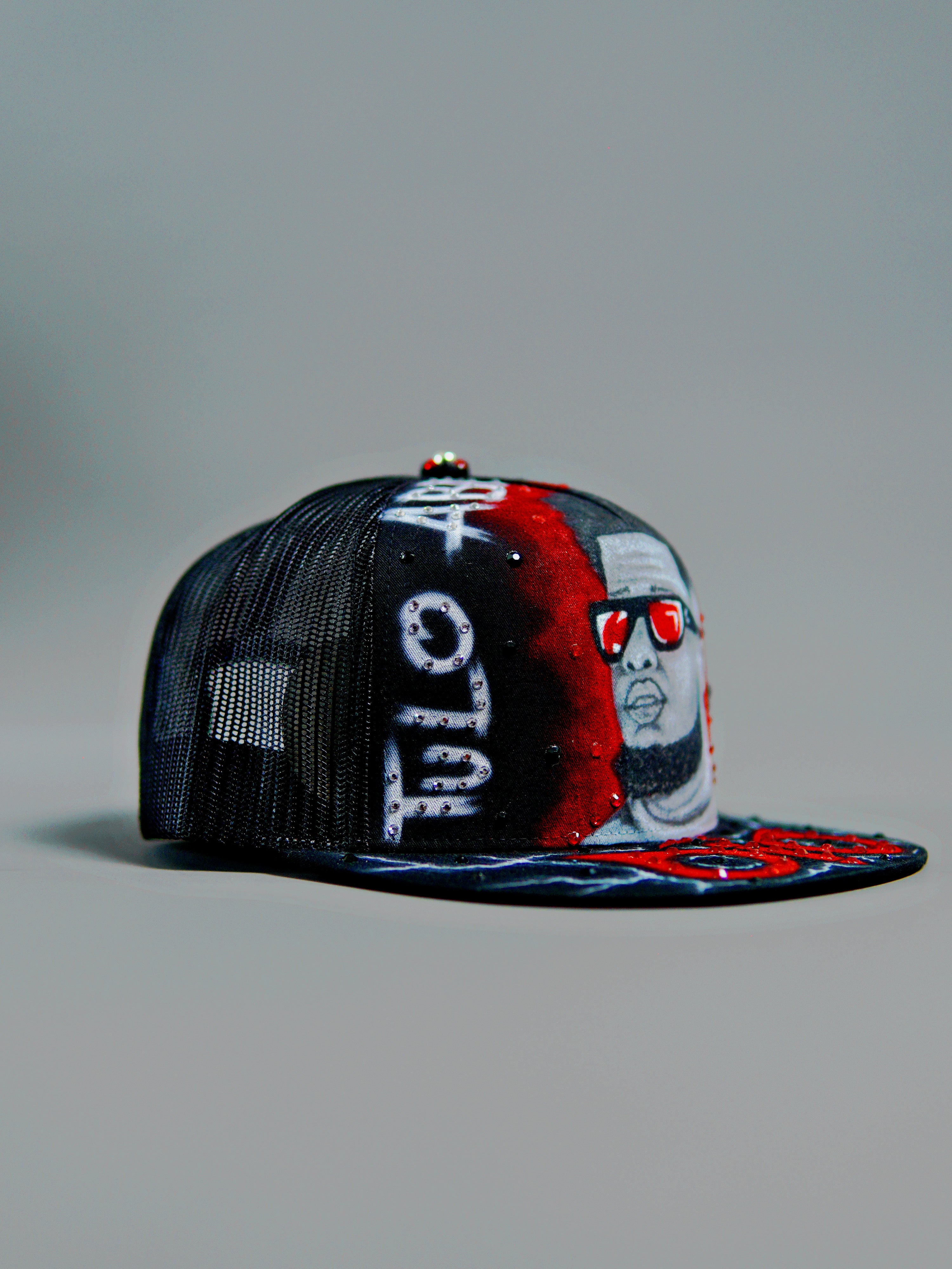 OiO Caps