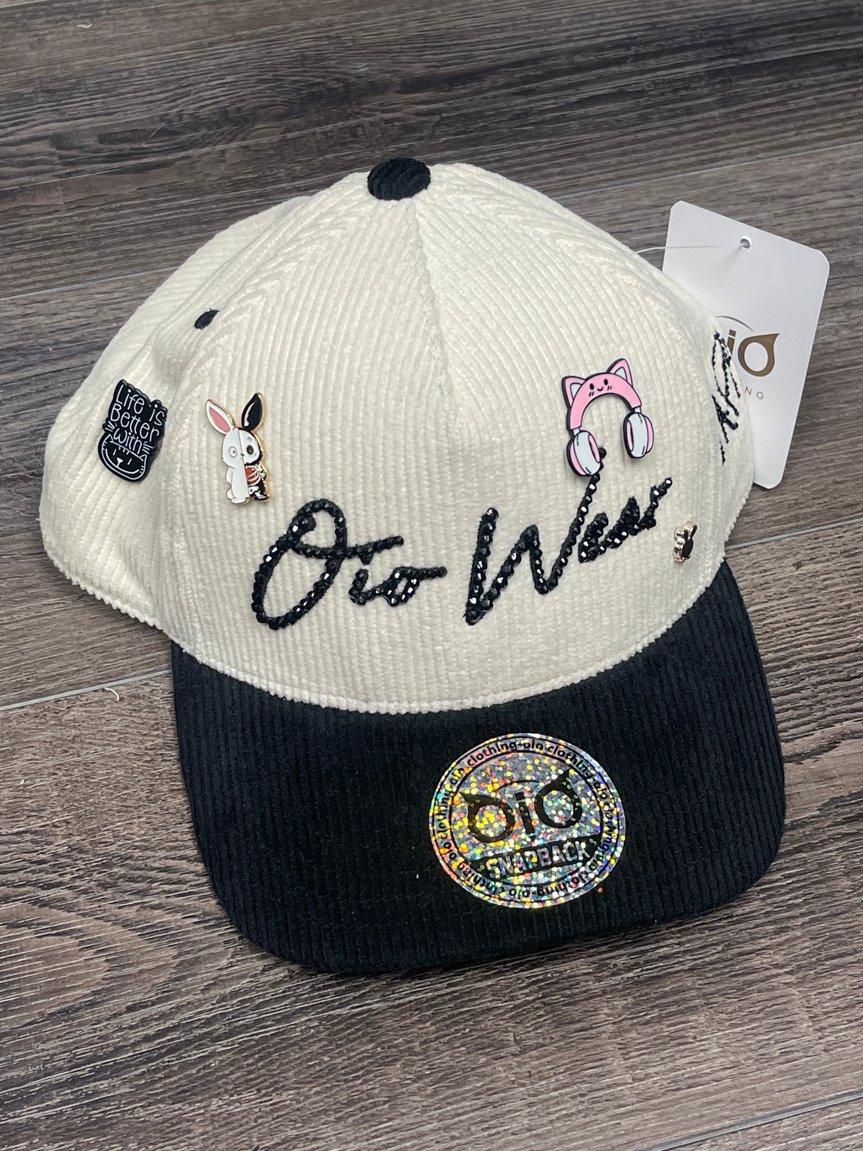 OiO Caps Limited Edition