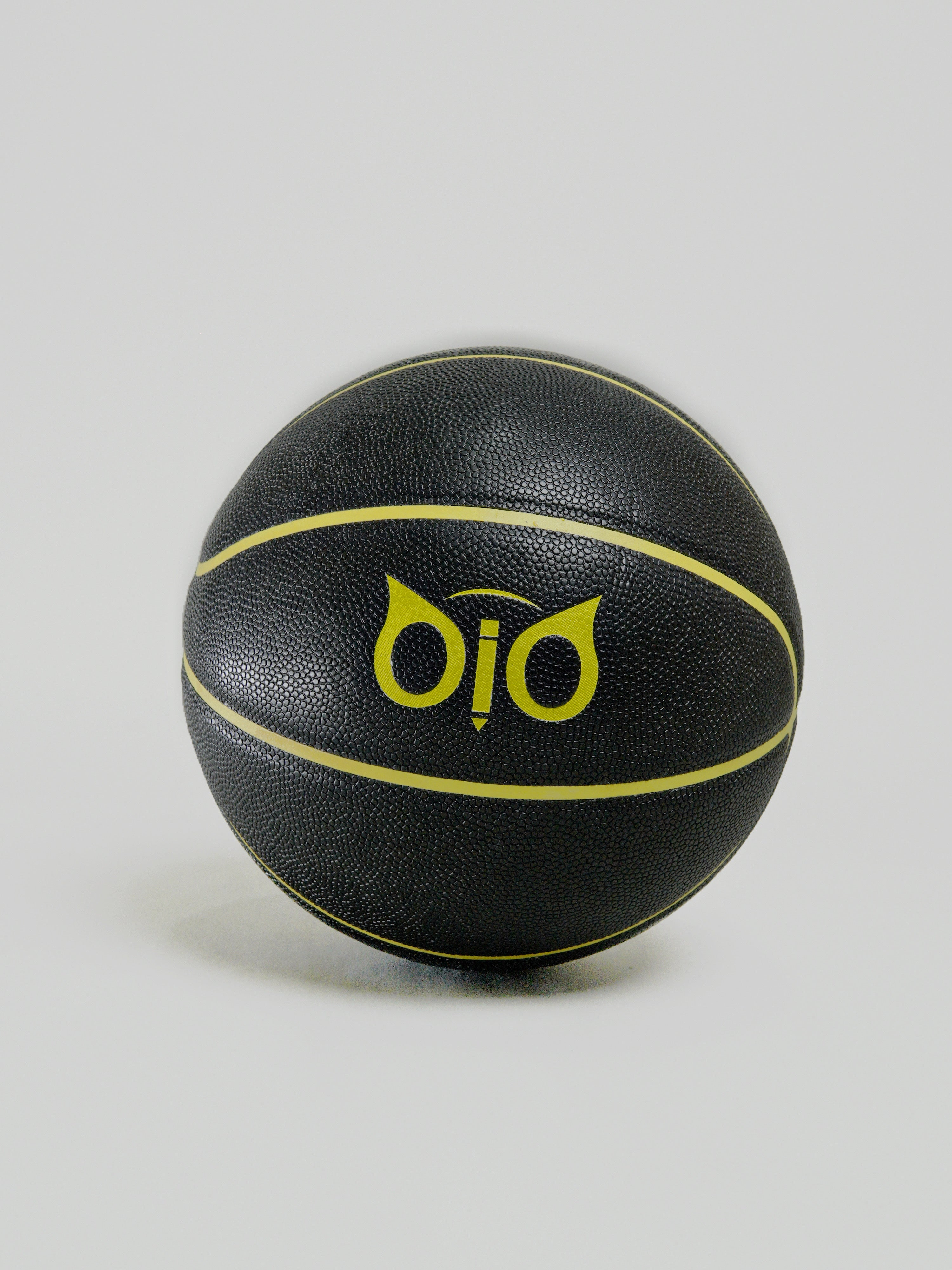 OIO OFFICIAL BASKETBALL
