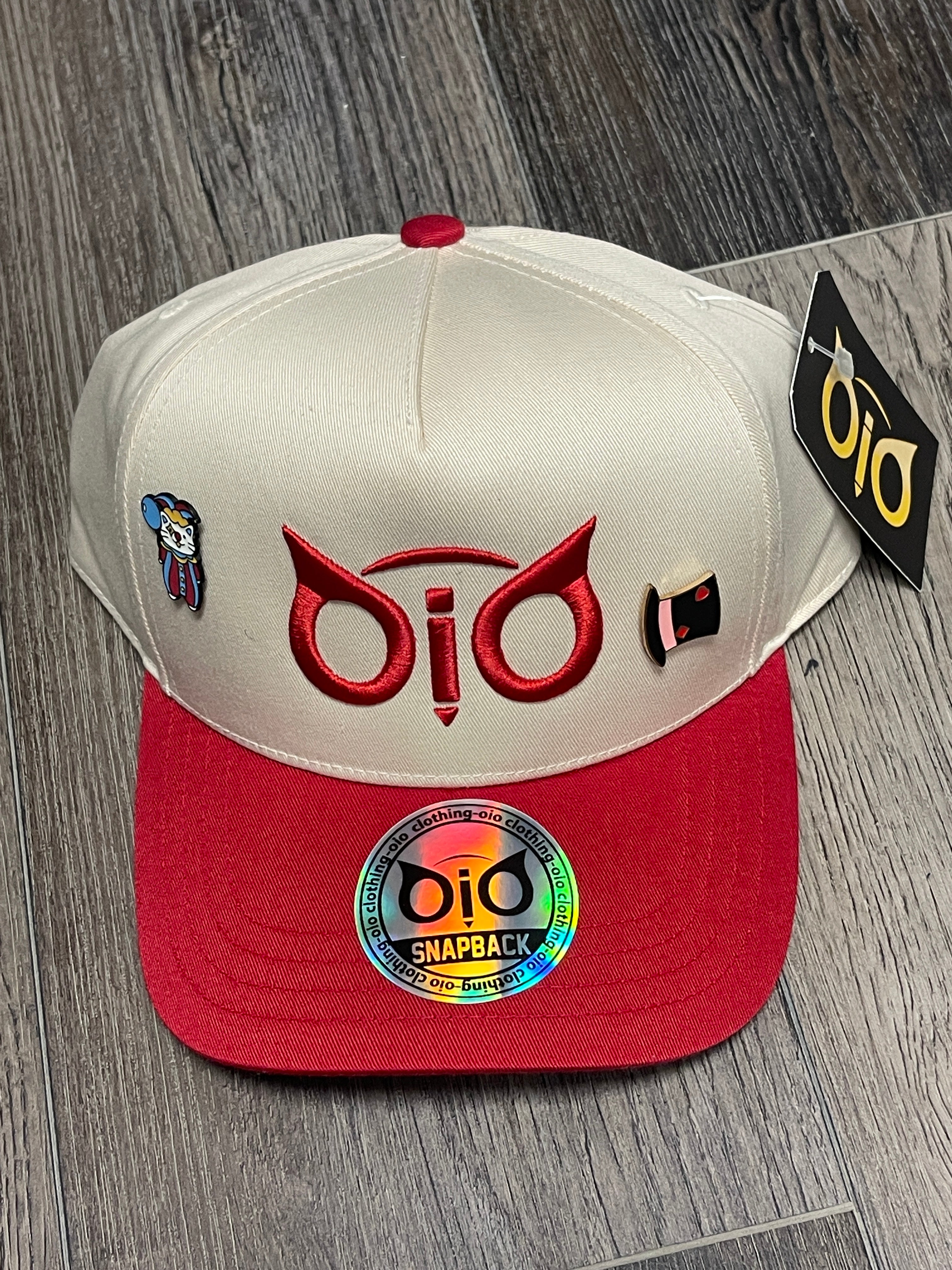 OIO CAPS ESPECIAL EDITION (with Pins) Only 1