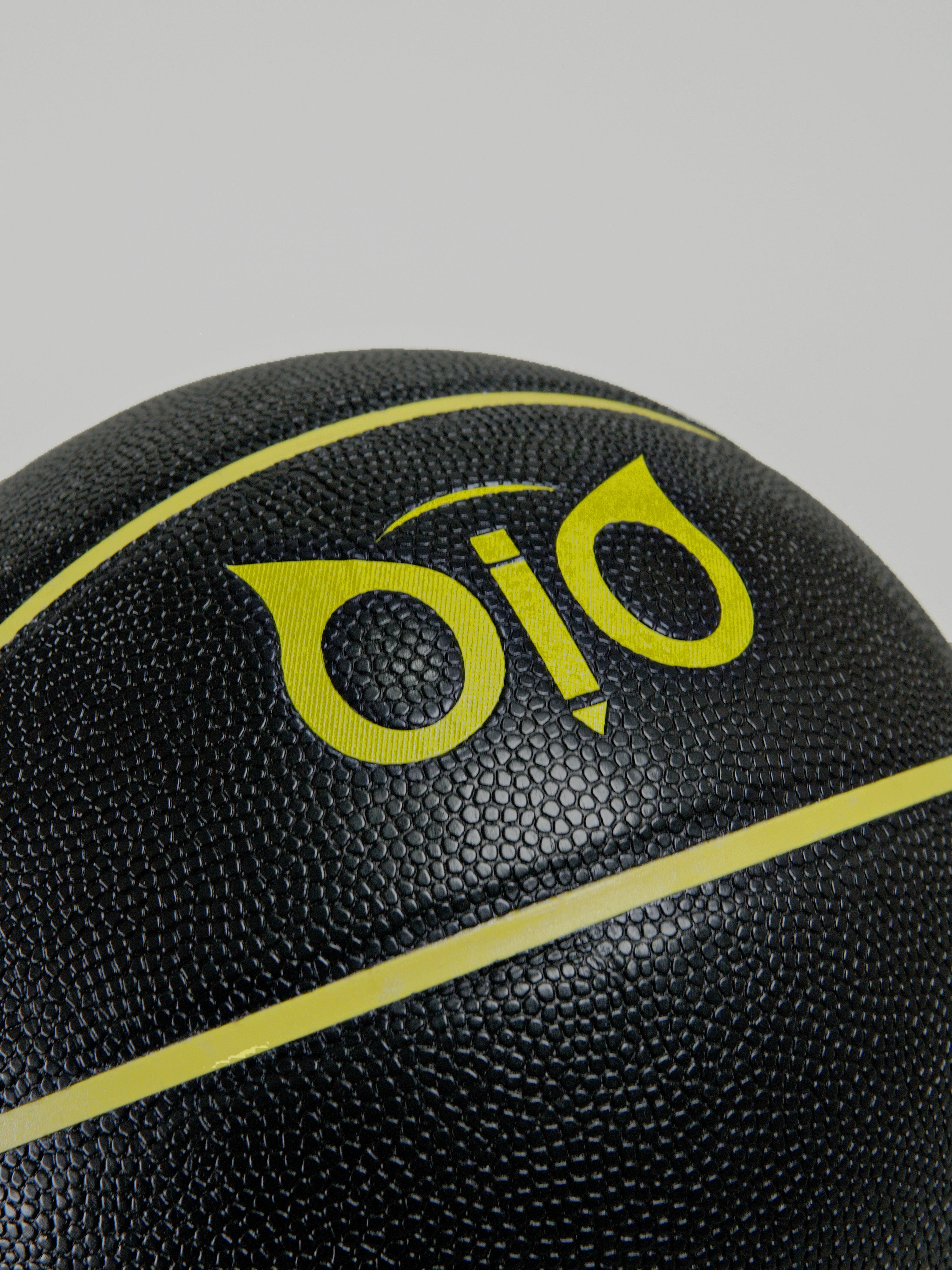 OIO OFFICIAL BASKETBALL
