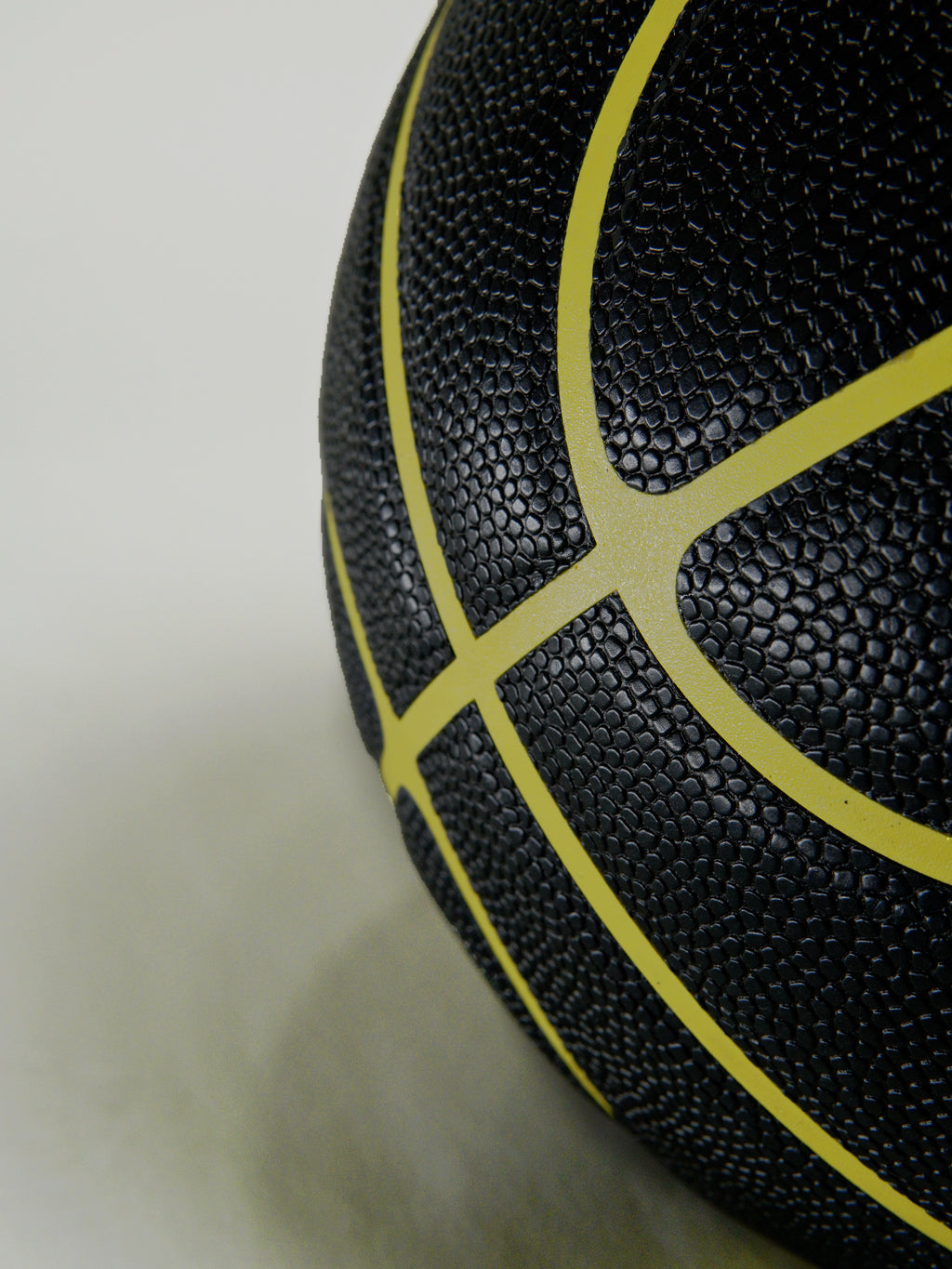 OIO OFFICIAL BASKETBALL