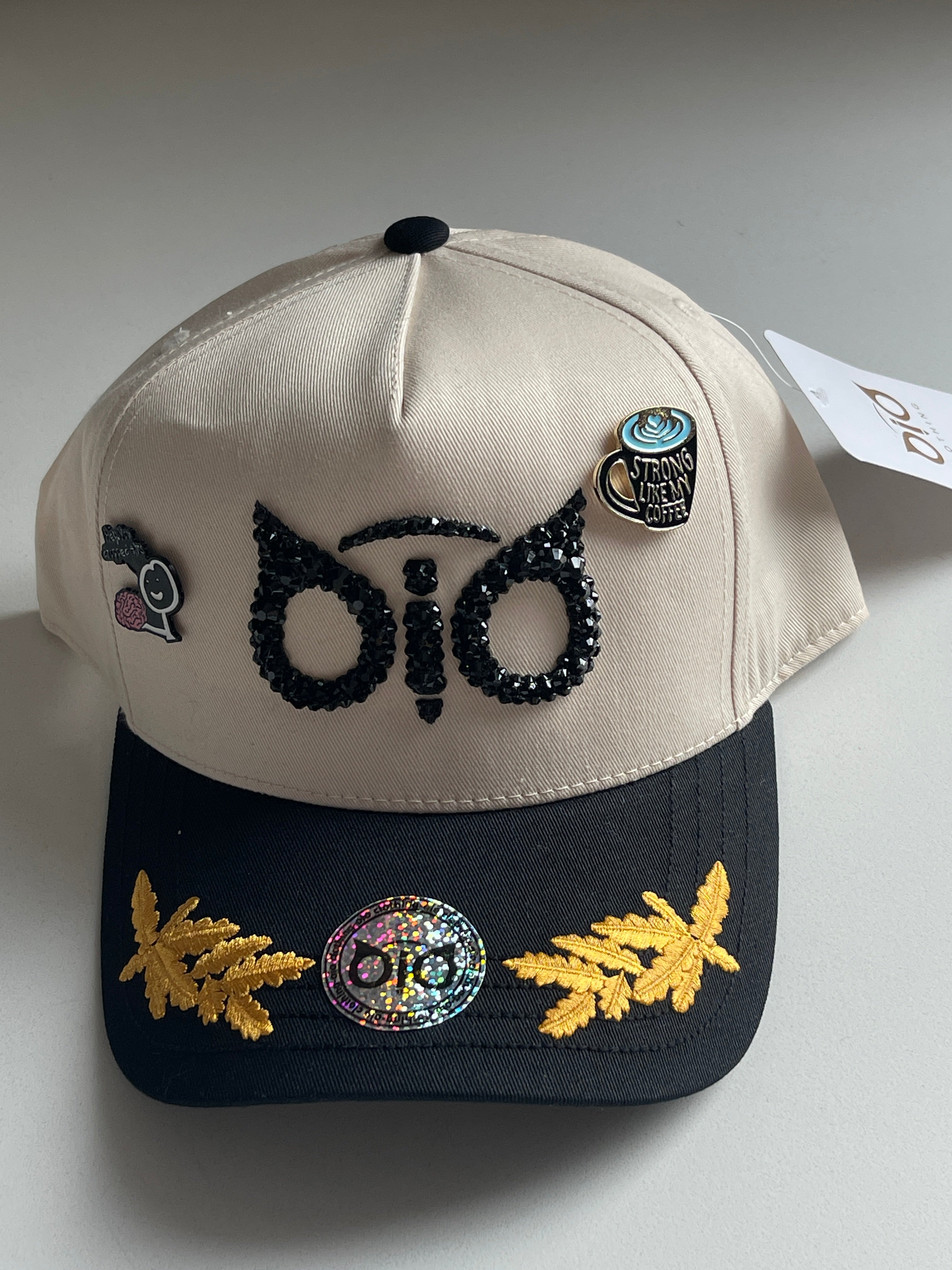 OiO Caps Limited Edition