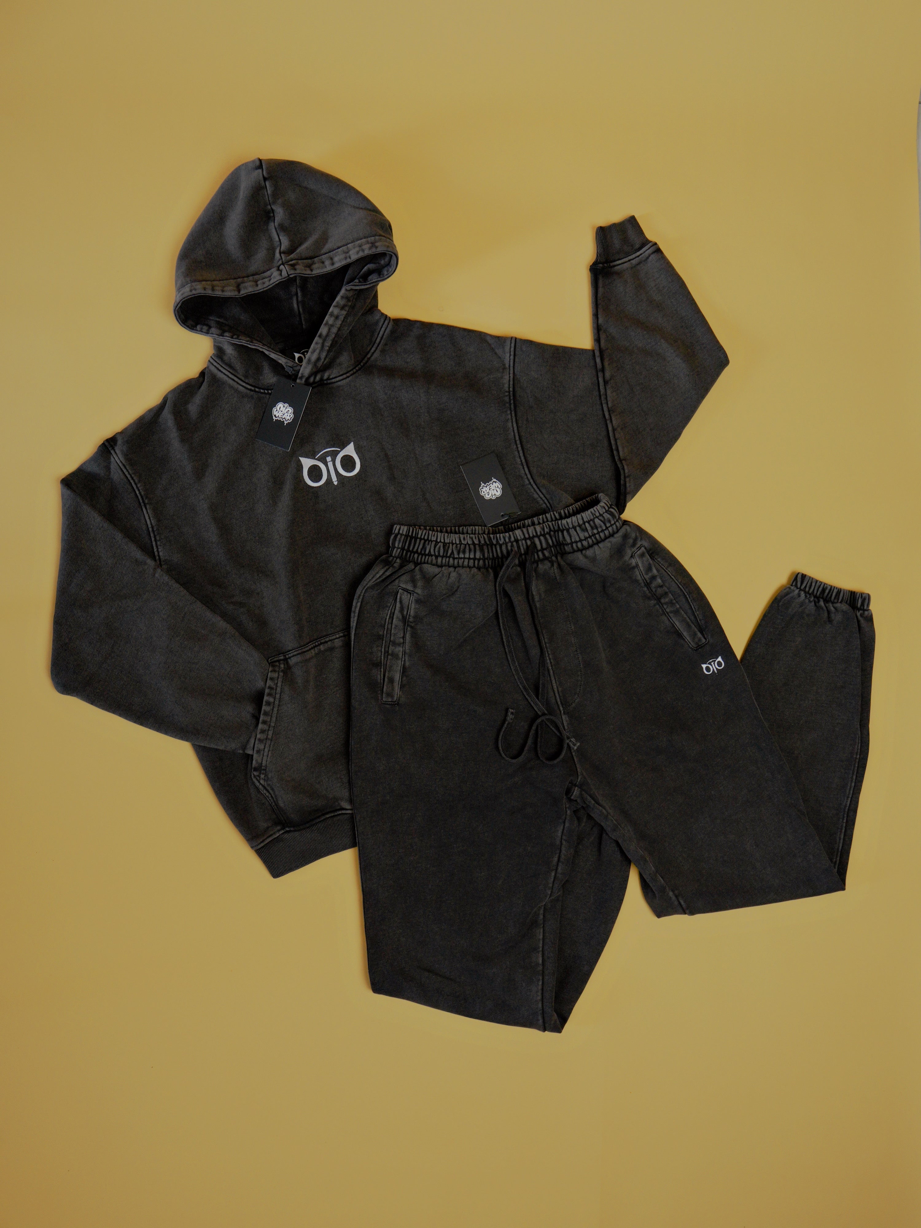 Set OiO Hoodie & Jogger