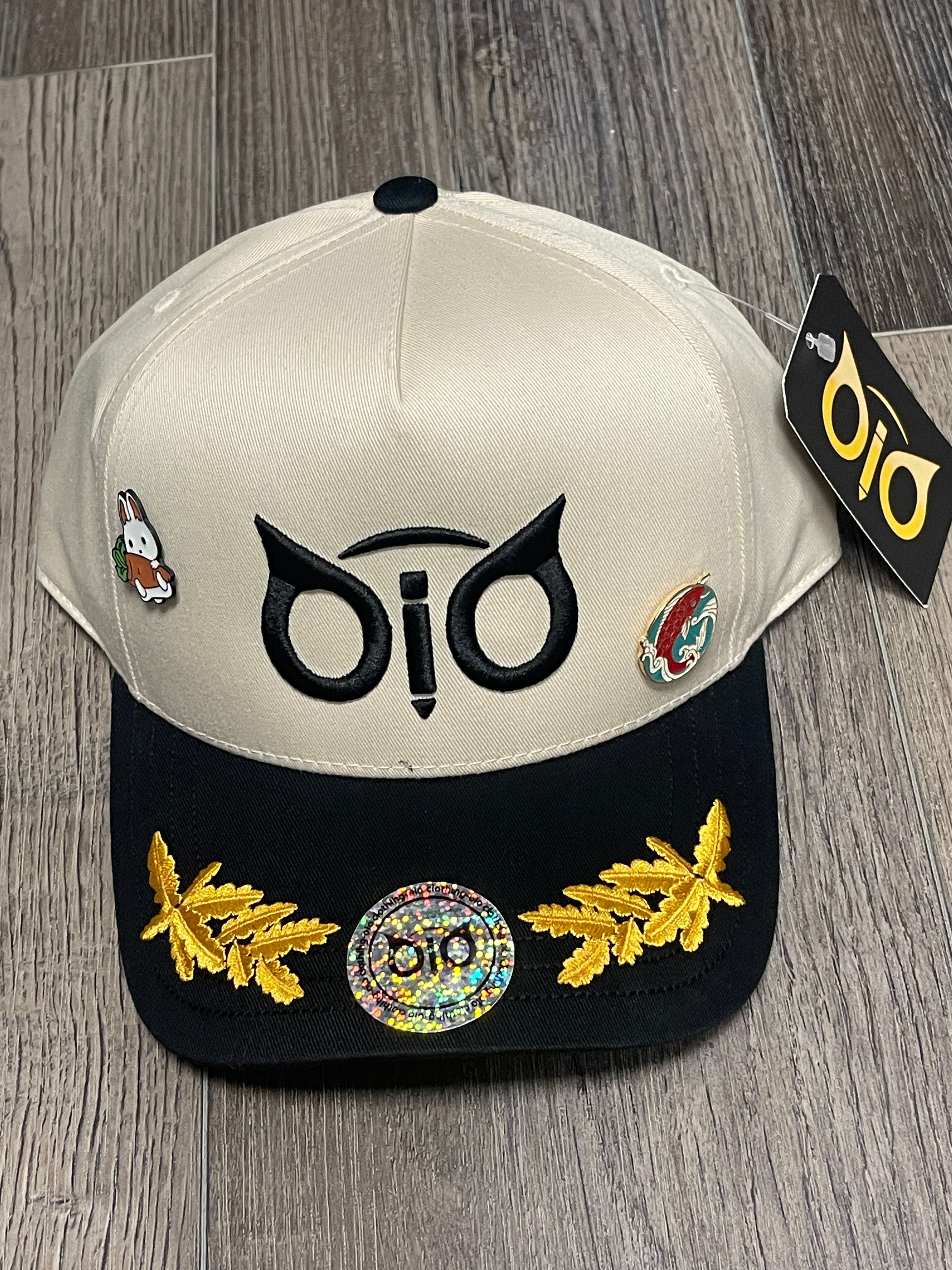 OIO CAPS ESPECIAL EDITION (with Pins) Only 1