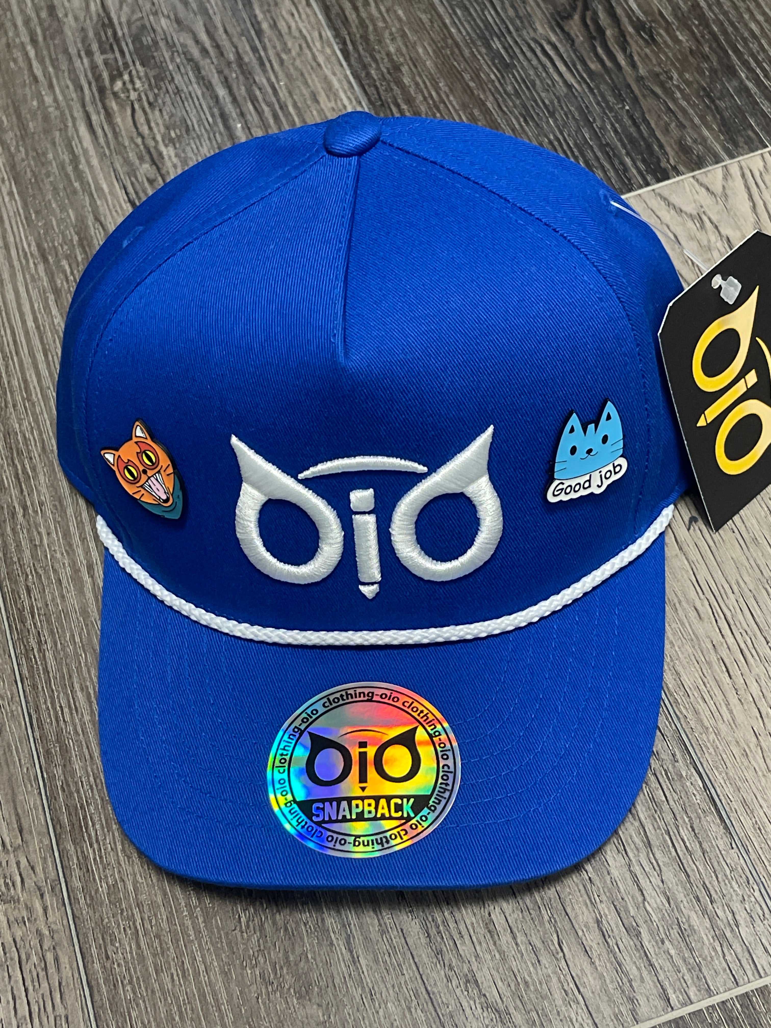 OIO CAPS ESPECIAL EDITION (with Pins) Only 1