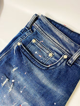 Load image into Gallery viewer, Jeans OiO Strong Blue With Paint &amp; Stones Model 9084